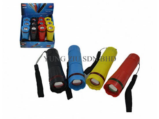 伸缩塑料电筒