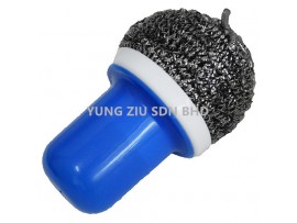 PLASTIC HANDLE POT BRUSH