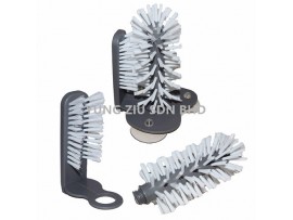 WALL-WASHING CUP BRUSH